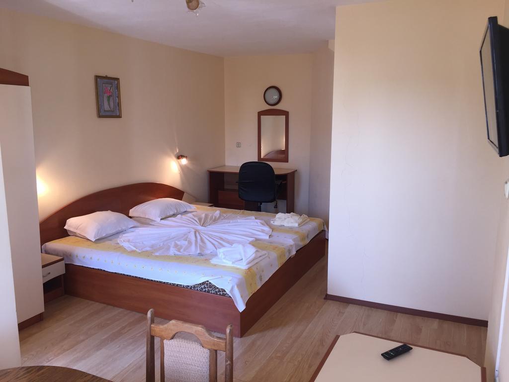 Guest House Hetodon Sozopol Buitenkant foto