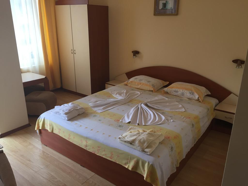 Guest House Hetodon Sozopol Buitenkant foto