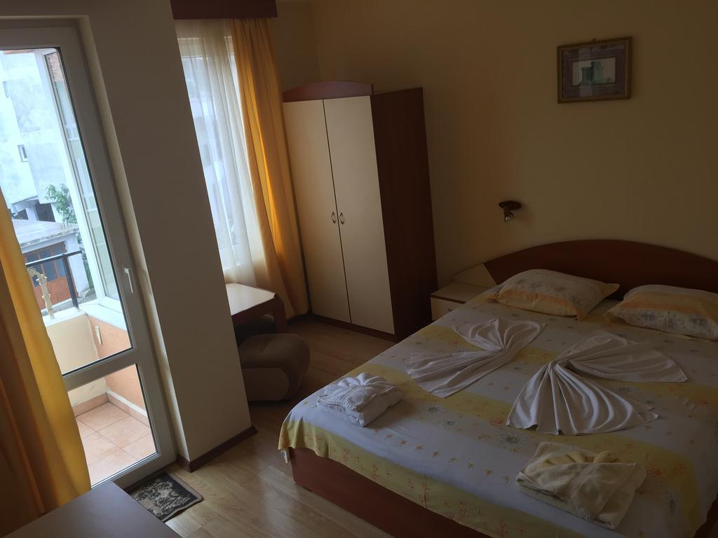 Guest House Hetodon Sozopol Buitenkant foto